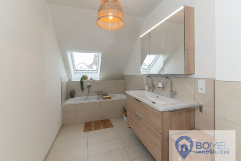 Ludovic Roodt Logo-21