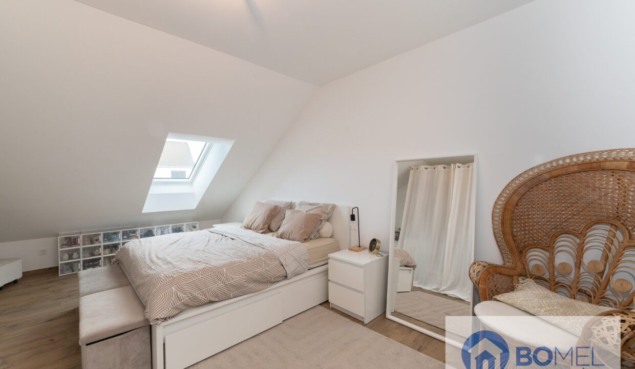 Ludovic Roodt Logo-26